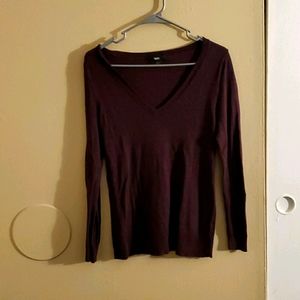 Mossimo brand burgandy v neck sweater